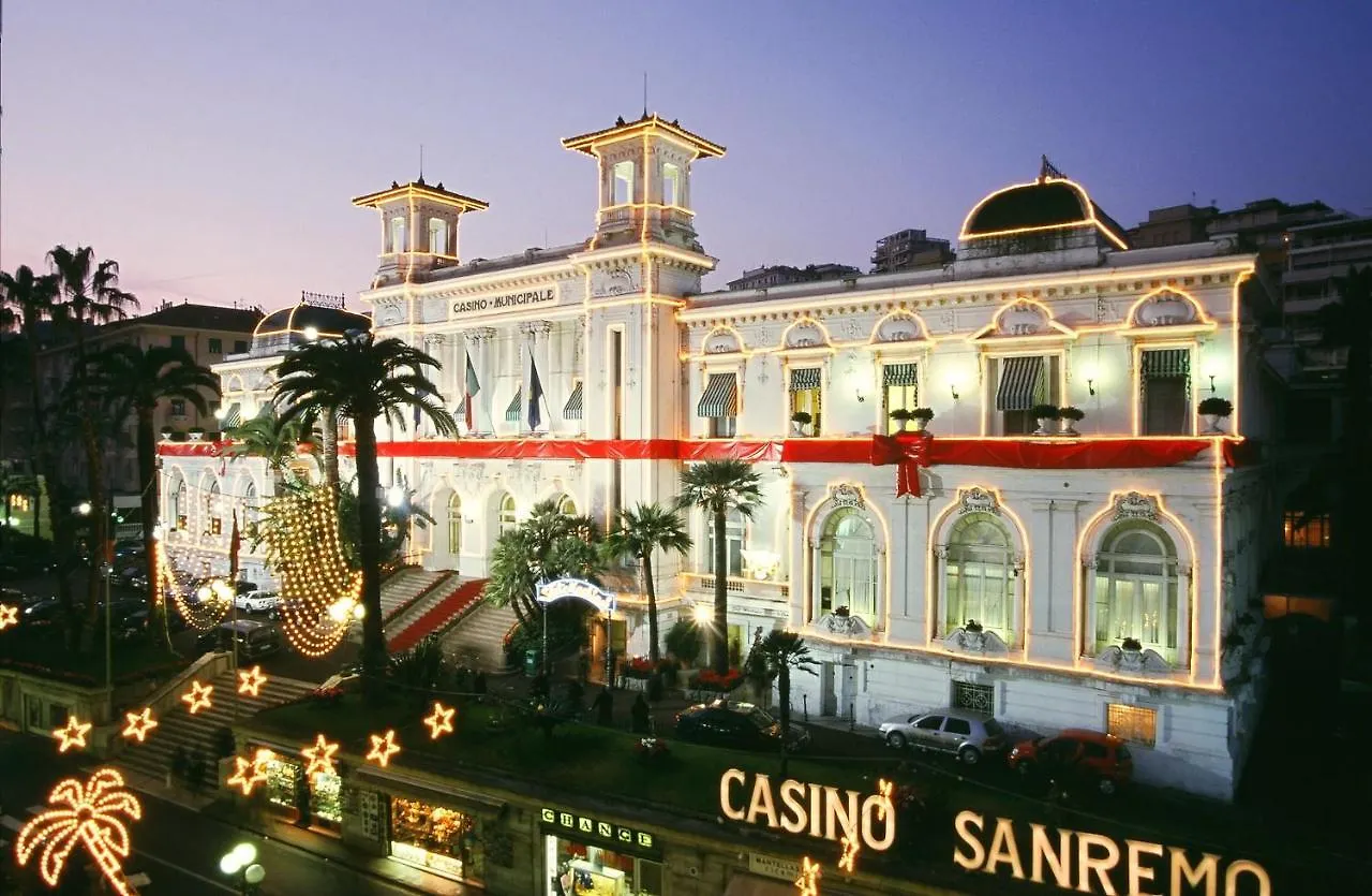 Colours Apartments☆☆☆☆ San Remo 0*,  Italie