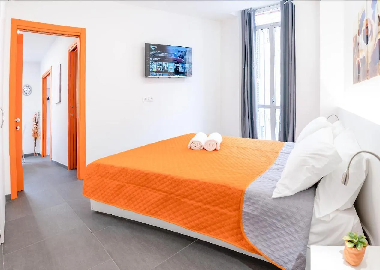 Colours Apartments & Rooms Sanremo
