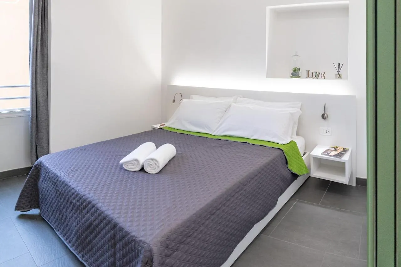 Colours Apartments & Rooms Sanremo